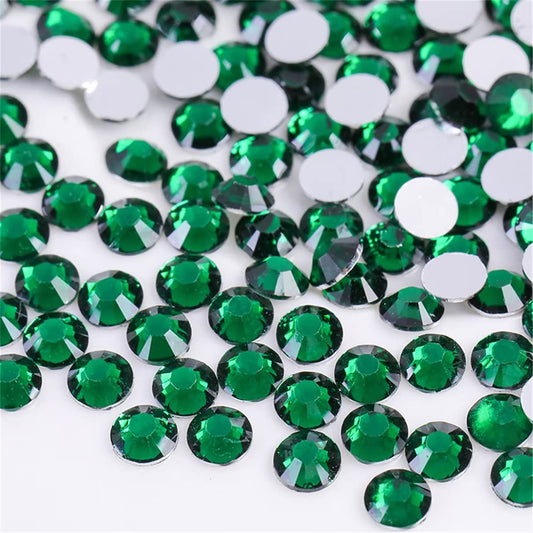 1000 Pieces SS20 5mm Flatback Rhinestones Clear Glass Round Gems Crystals for Nail Art DIY Crafts Clothes Shoes Bags （Dark Green）