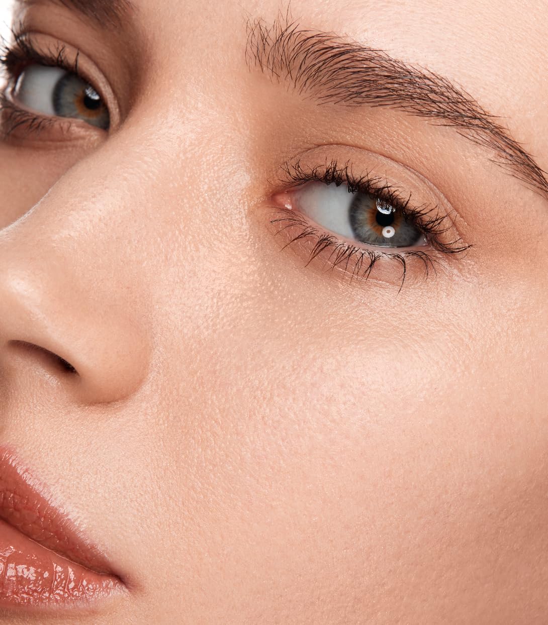 MAKE Beauty Eye Shaping Stylo - Cream Eyeshadow Stick. 4-in-1 Shape, Define, Contour, and Shade Eye Shadow for Versatile Makeup Looks. Long-Lasting Creamy Formula. Shade - Shore